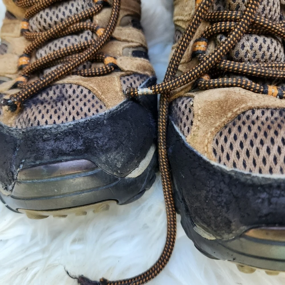 Merrell Moab Waterproof hiking boots 10.5‎